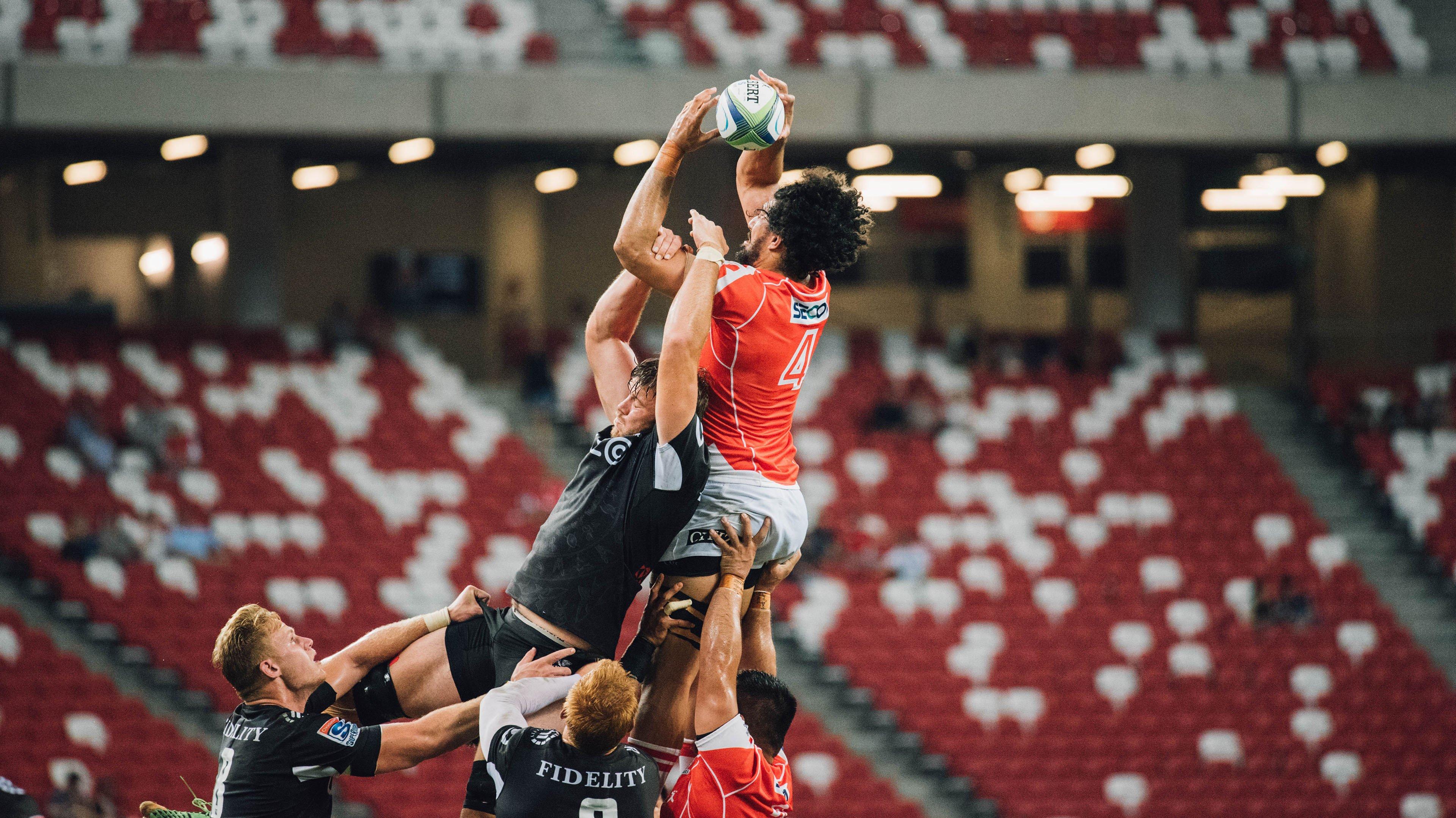 亚冠联赛激战正酣 中超豪门客场力克日韩劲旅