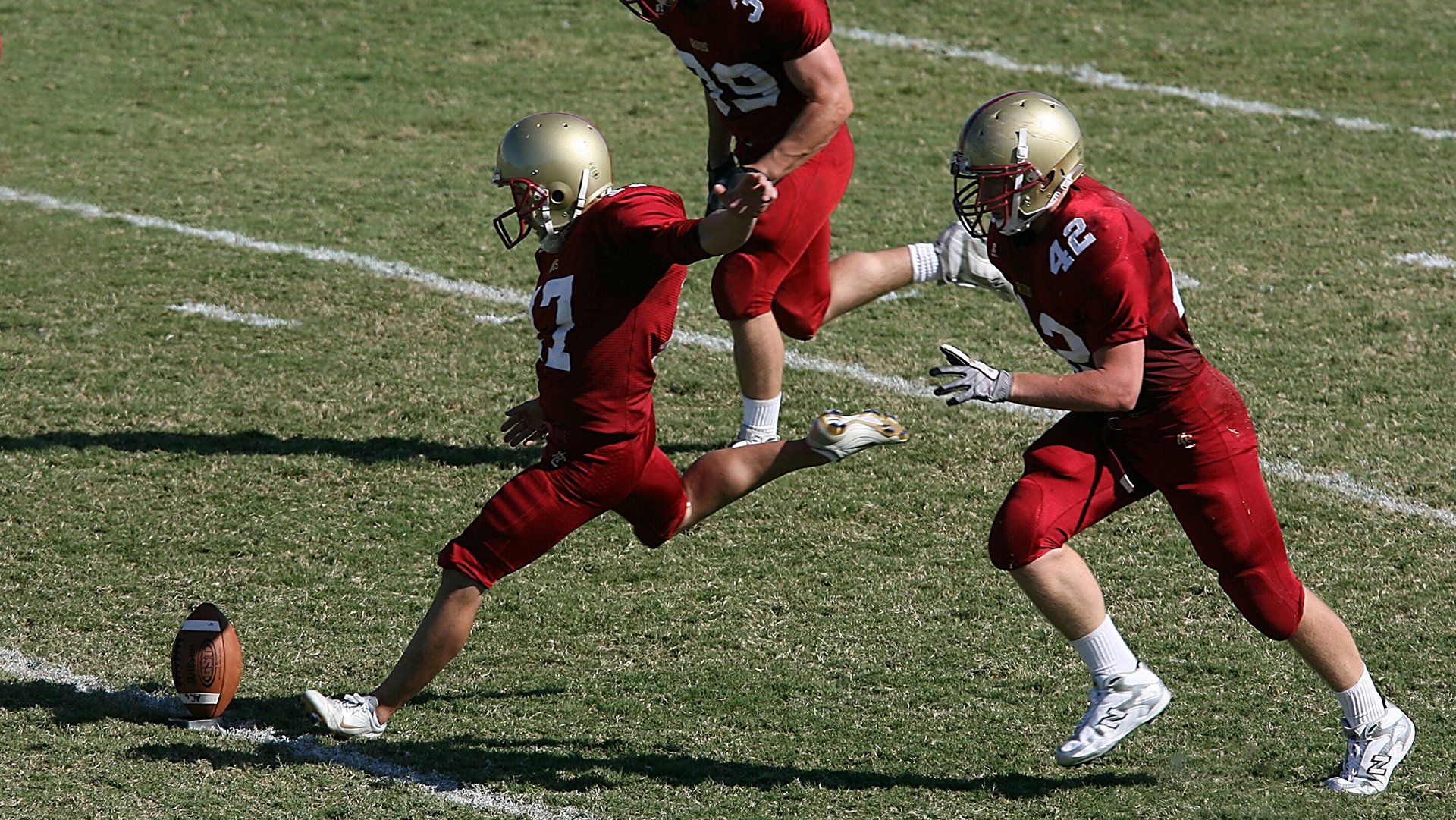 中超联赛激战正酣<a href=